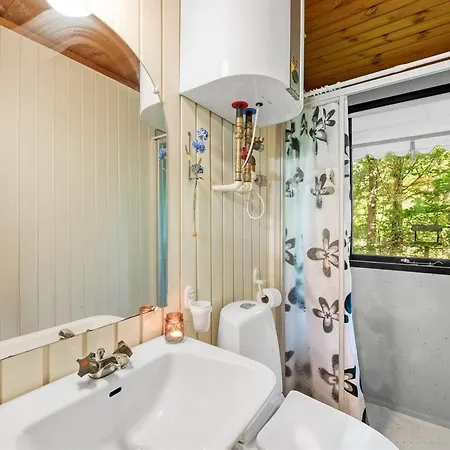 Ferienhaus Tenaya - 200m To The Fjord By Interhome *