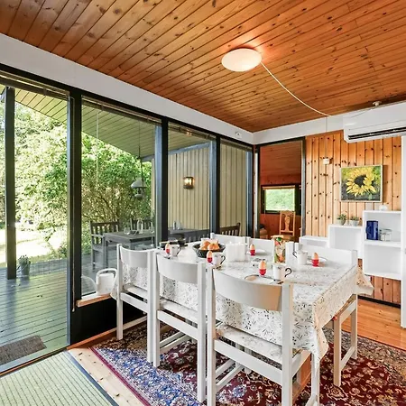 Ferienhaus Tenaya - 200m To The Fjord By Interhome